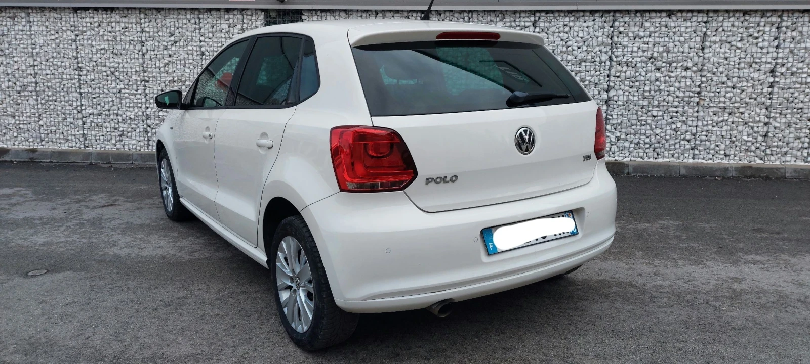 VW Polo LIFE FACELIFT 1.6TDI 90к.с. - изображение 7