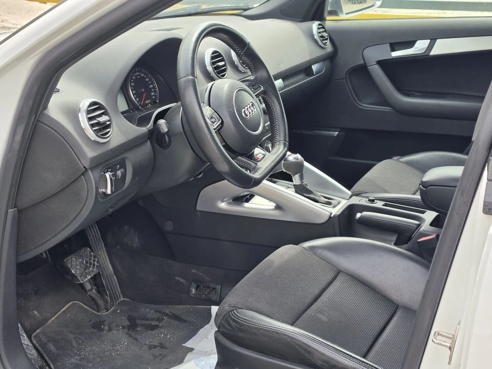 Audi A3 2.0tfsi S3, снимка 8 - Автомобили и джипове - 54482922