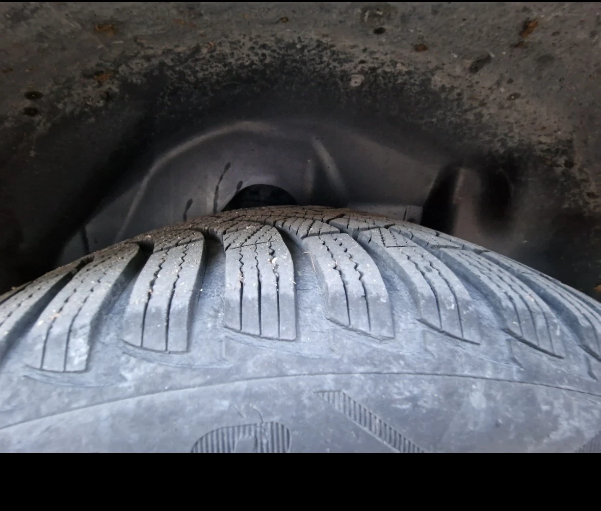 Nissan Primera, снимка 12 - Автомобили и джипове - 54160446