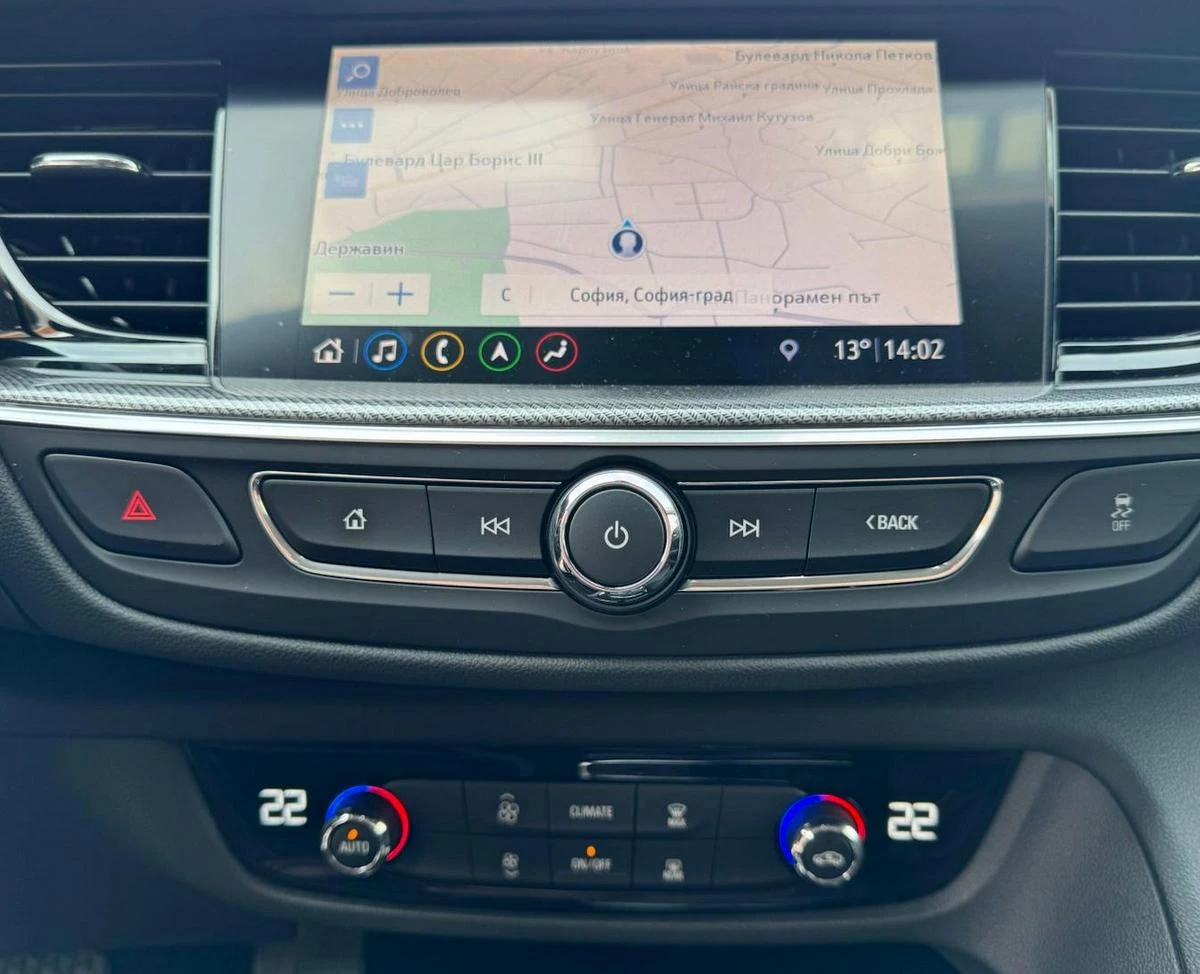 Opel Insignia 1.5 D Facelift Automatic Sport Tourer Business, снимка 12 - Автомобили и джипове - 54196522