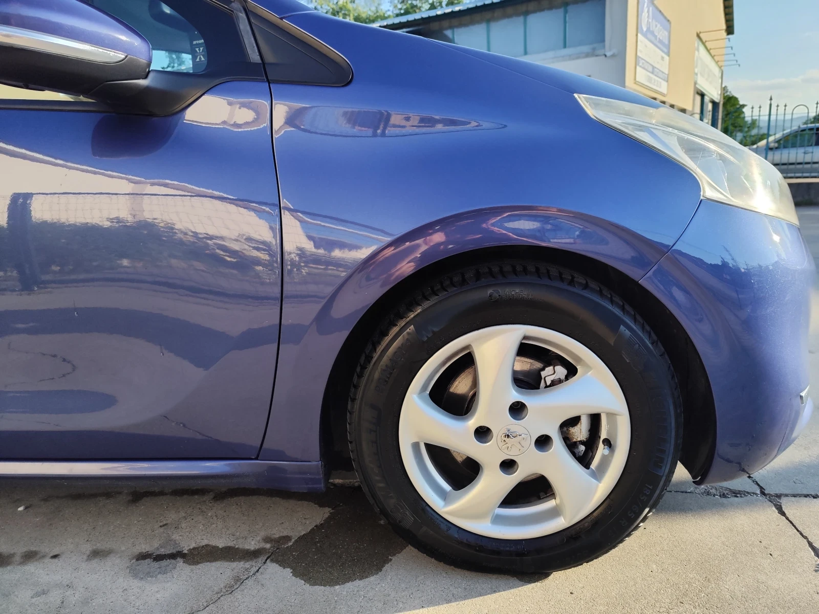 Peugeot 208, снимка 6 - Автомобили и джипове - 54244751