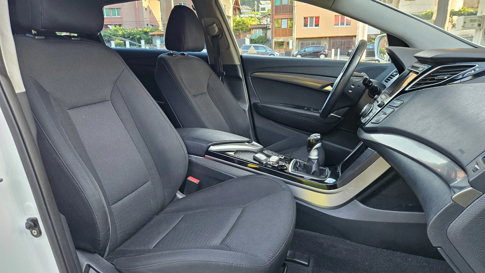 Hyundai I40 1.7 Crdi NAVIG/KLIMATRON/TOP SUSTOQNIE, снимка 13 - Автомобили и джипове - 55592959