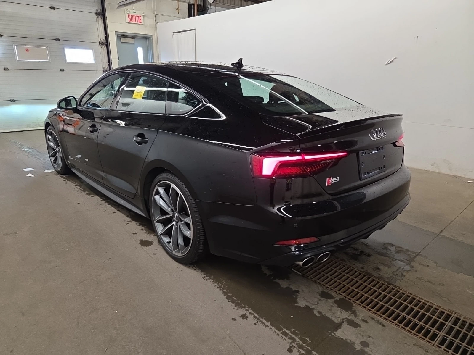 Audi S5 3.0T * PROGRESSIV * CARFAX * , снимка 5 - Автомобили и джипове - 56003070
