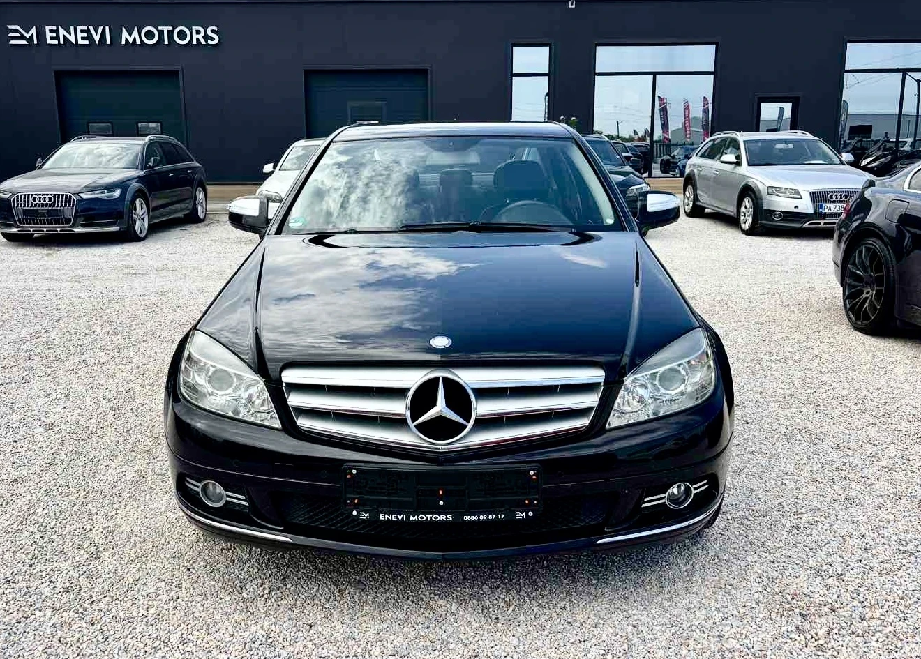 Mercedes-Benz C 230, снимка 2 - Автомобили и джипове - 56068671