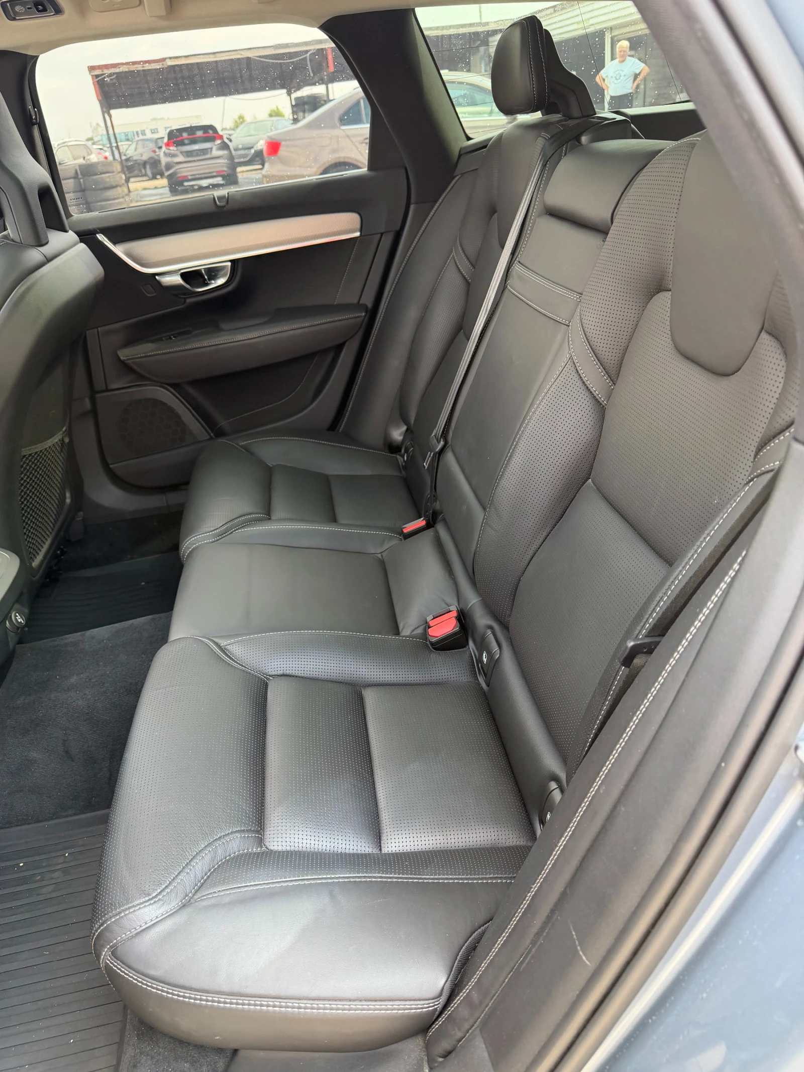 Volvo V90 2.0D5 AWD AVTOMAT/NAVI/KOJA/KAMERA/PANORAMA EURO 6, снимка 9 - Автомобили и джипове - 56166110