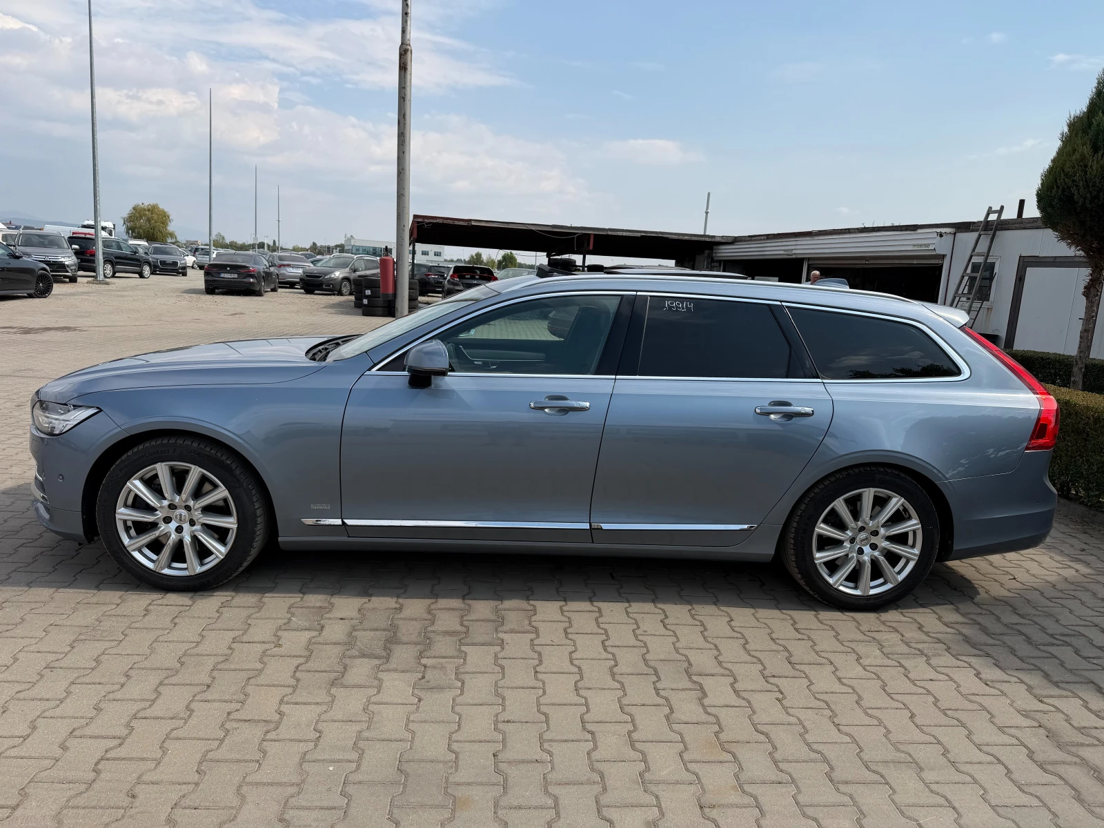 Volvo V90 2.0D5 AWD AVTOMAT/NAVI/KOJA/KAMERA/PANORAMA EURO 6, снимка 8 - Автомобили и джипове - 56166110