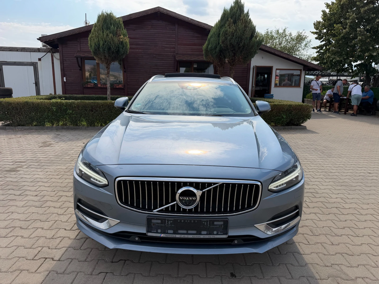 Volvo V90 2.0D5 AWD AVTOMAT/NAVI/KOJA/KAMERA/PANORAMA EURO 6, снимка 3 - Автомобили и джипове - 56166110