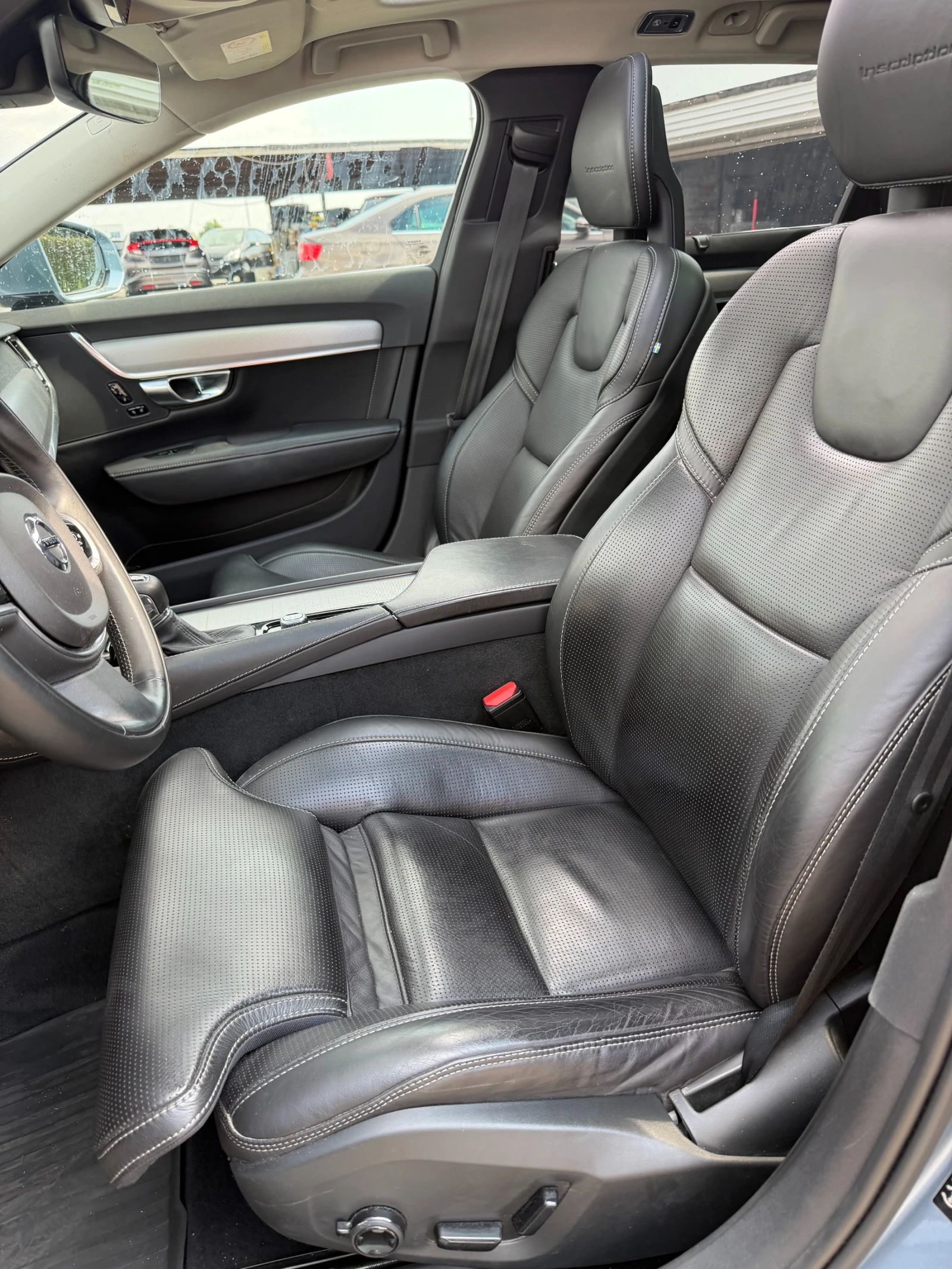 Volvo V90 2.0D5 AWD AVTOMAT/NAVI/KOJA/KAMERA/PANORAMA EURO 6, снимка 12 - Автомобили и джипове - 56166110