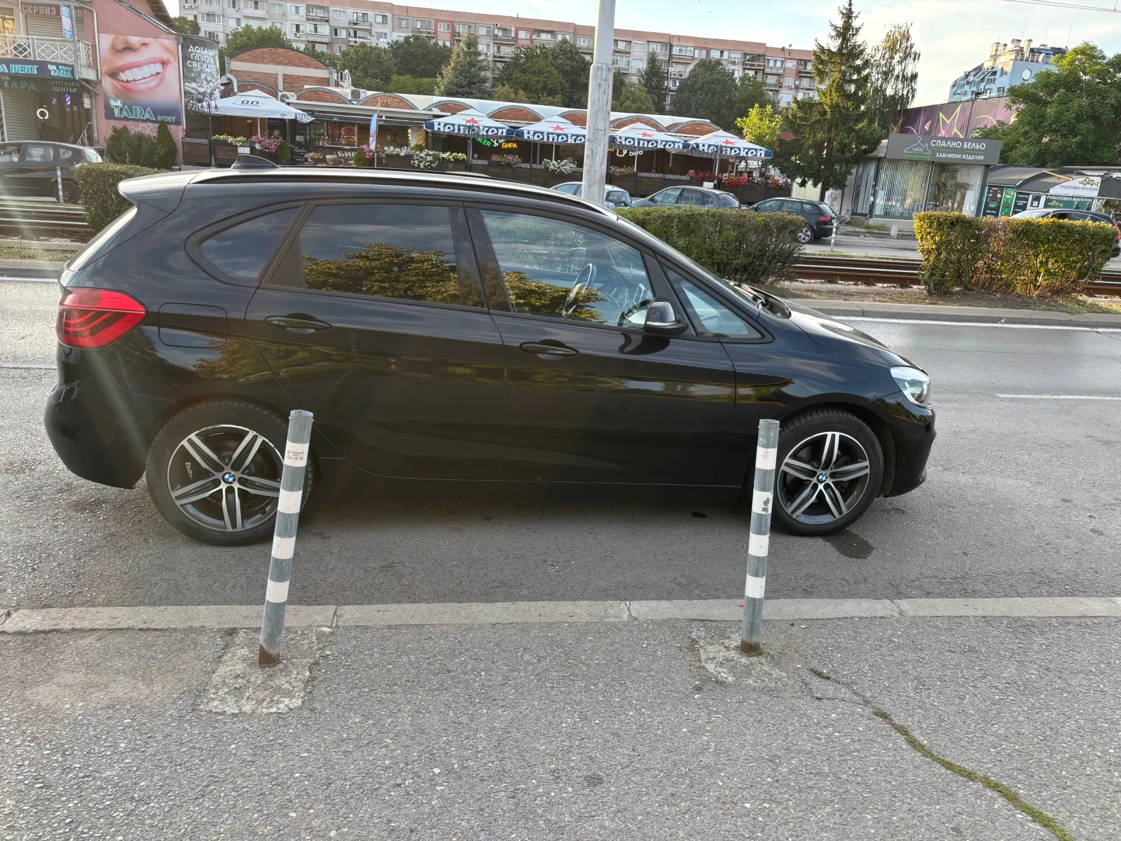 BMW 218 Active Tourer, снимка 3 - Автомобили и джипове - 56235872