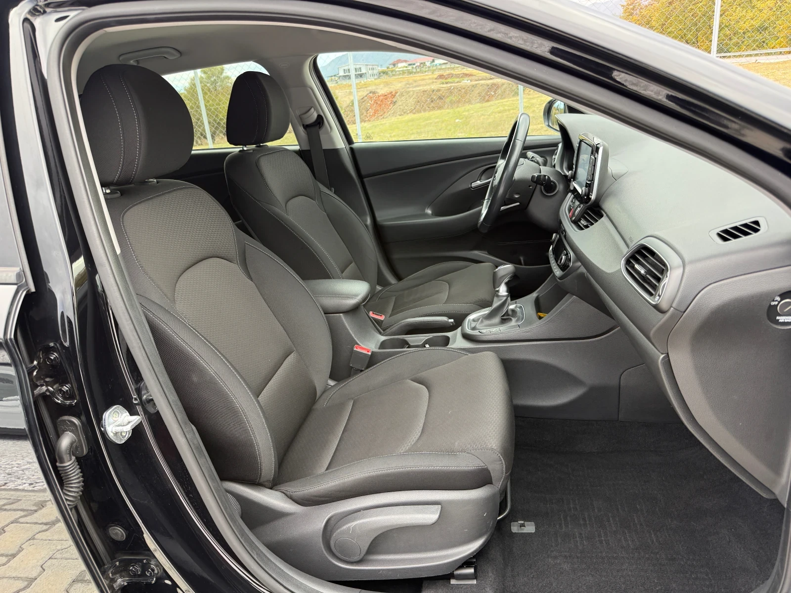 Hyundai I30 1.0T-GDI NAVI CAMERA | Mobile.bg � ����������� 13