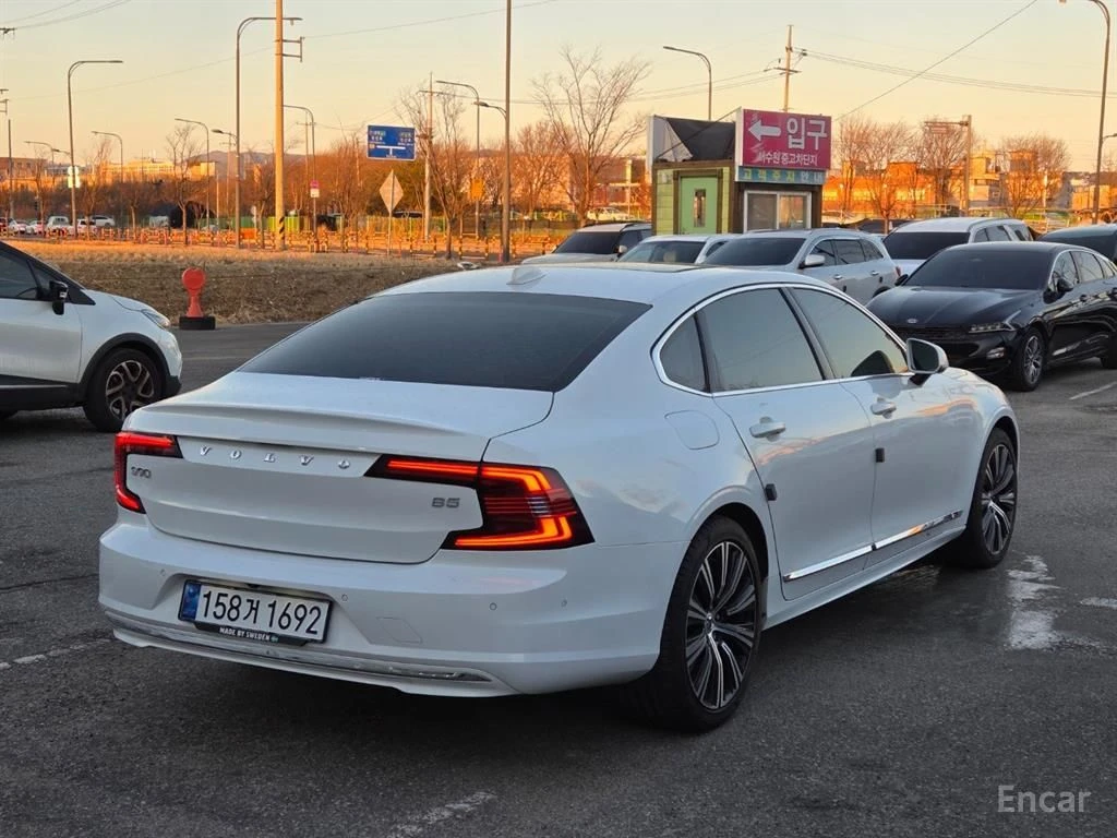Volvo S90 B5 Ultimate Bright, снимка 4 - Автомобили и джипове - 56549930