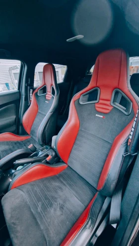 Nissan Juke На части 1.6 бензин АВТОМАТИК 4Х4 NISMO, снимка 14