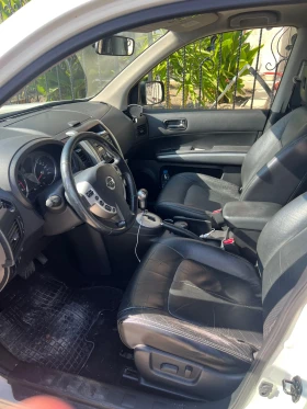 Обява за продажба на Nissan X-trail 2.5 4x4 ~9 500 лв. - изображение 8 | Auto.bg Обява за продажба на Nissan X-trail 2.5 4x4 ~9 500 лв. - изображение 8