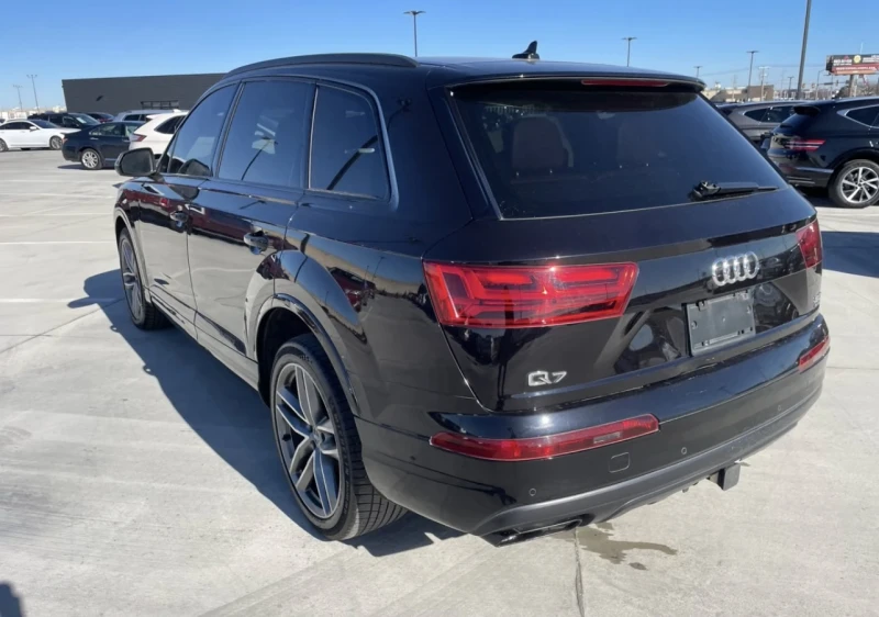 Audi Q7 Black optic* Prestige* 360* Bose* Вакум* Обдухване, снимка 3 - Автомобили и джипове - 48803185