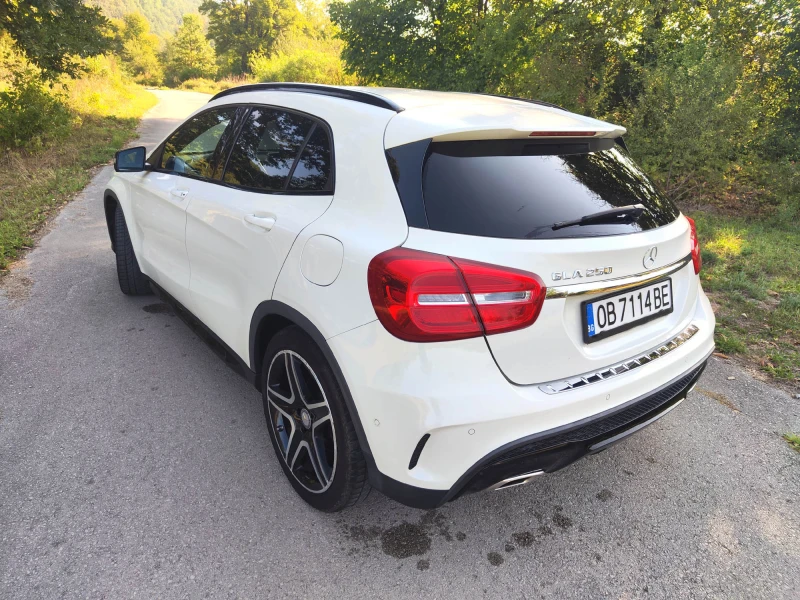 Mercedes-Benz GLA 250 AMG-Line, снимка 5 - Автомобили и джипове - 51727811