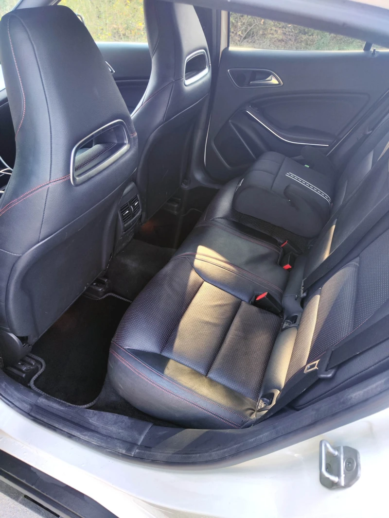 Mercedes-Benz GLA 250 AMG-Line, снимка 9 - Автомобили и джипове - 51727811