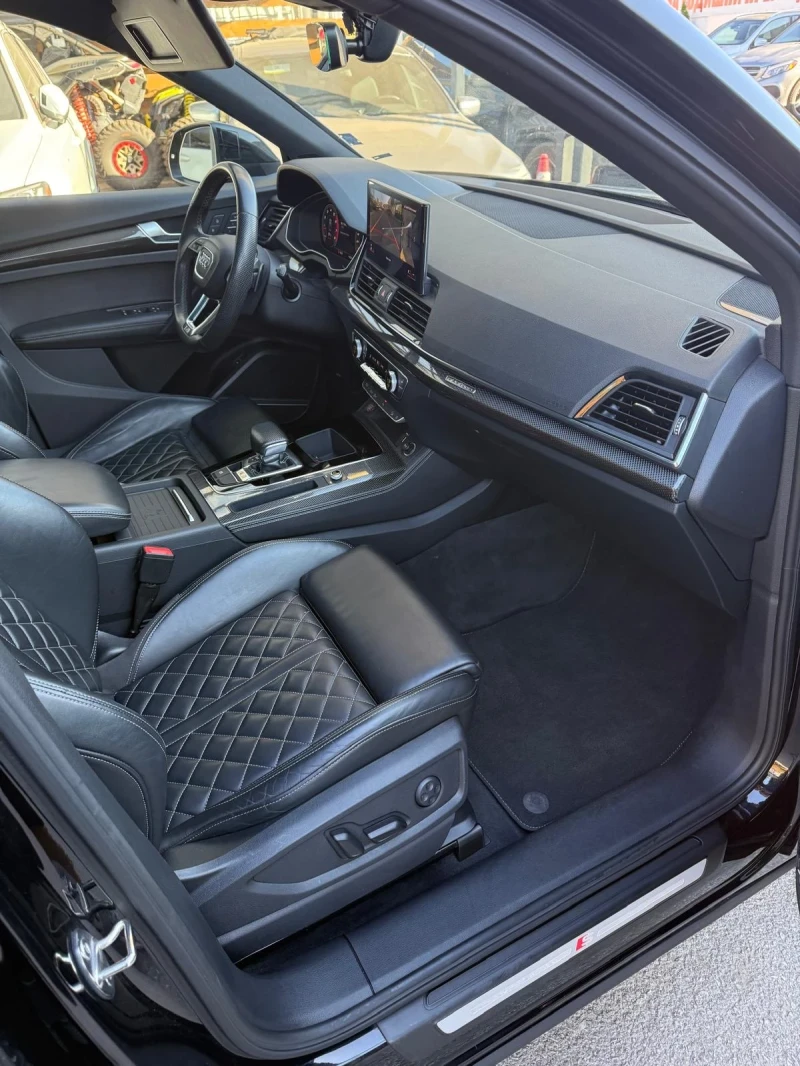 Audi SQ5 3.0TFSI Technik Black Optics Quattro, снимка 10 - Автомобили и джипове - 51751082