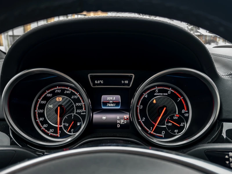 Mercedes-Benz GLE 63 S AMG CARFAX* АВТОФИНАНСИРАНЕ* БЕЗ ПЪРВОНАЧАЛНА ВНОСКА* , снимка 11 - Автомобили и джипове - 52902695