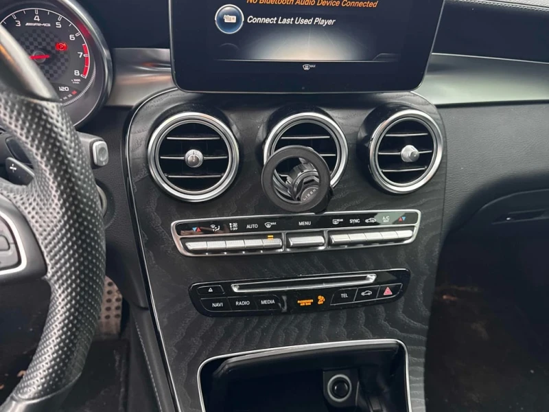 Mercedes-Benz GLC 43 AMG CARFAX, снимка 9 - Автомобили и джипове - 53020853