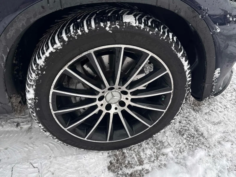 Mercedes-Benz GLC 43 AMG CARFAX, снимка 7 - Автомобили и джипове - 53020853