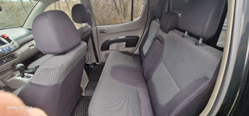 Mitsubishi L200, снимка 7 - Автомобили и джипове - 53407709