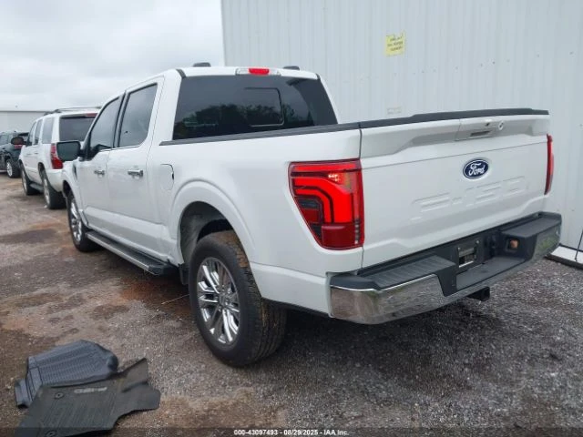 Ford F150 LARIAT 2025 - изображение 3