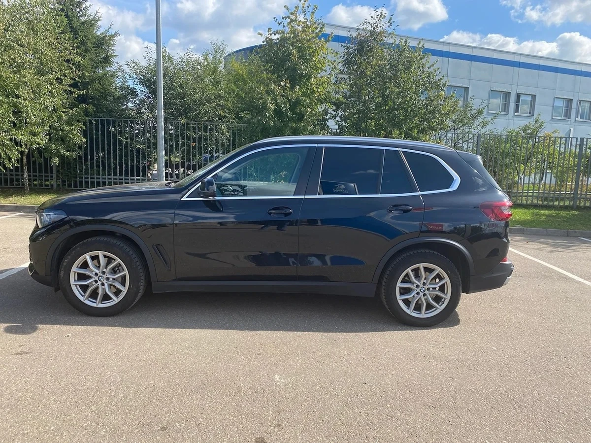 BMW X5 45e - изображение 3