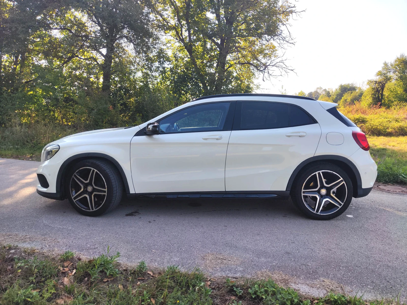 Mercedes-Benz GLA 250 AMG-Line - изображение 2
