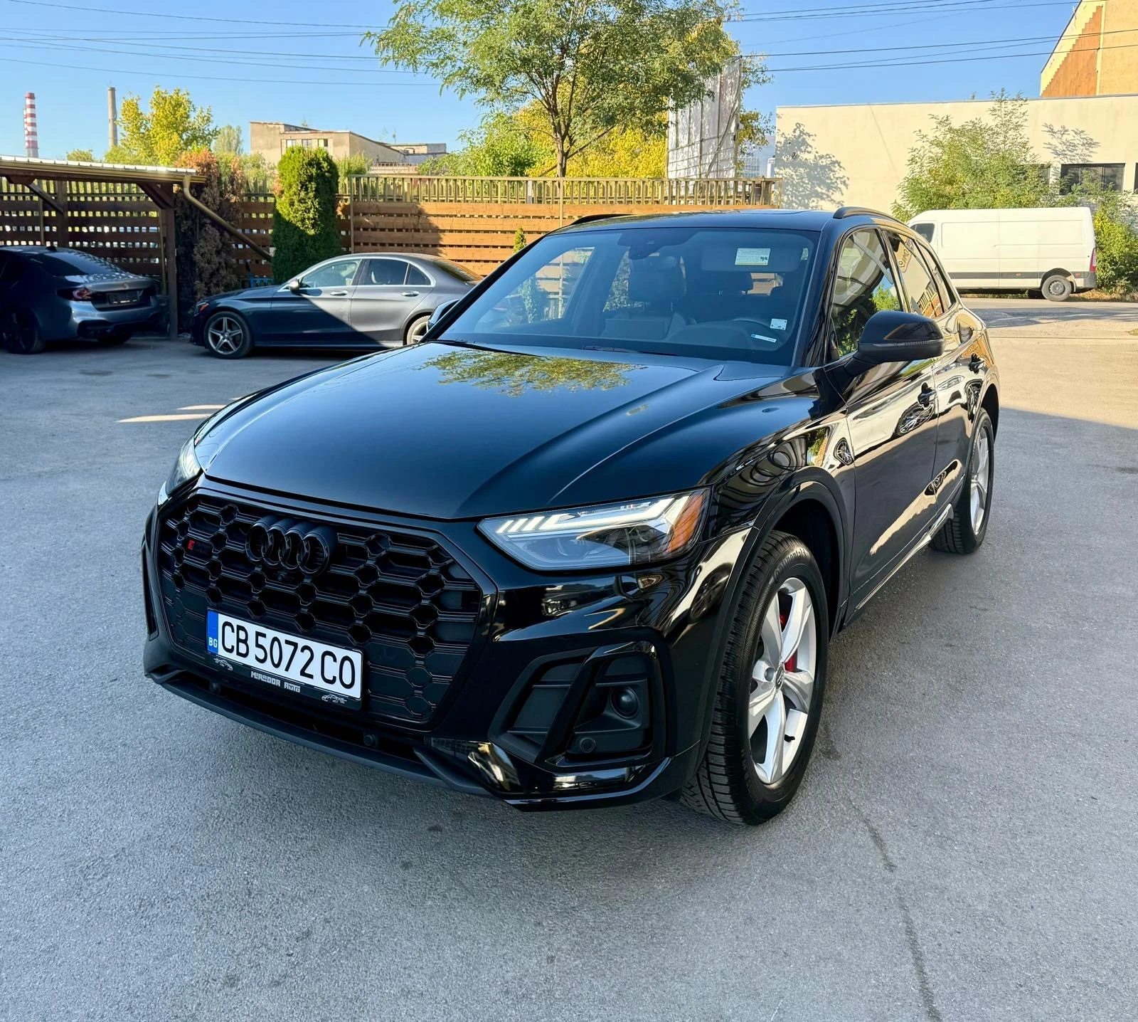 Audi SQ5 3.0TFSI Technik Quattro - изображение 2