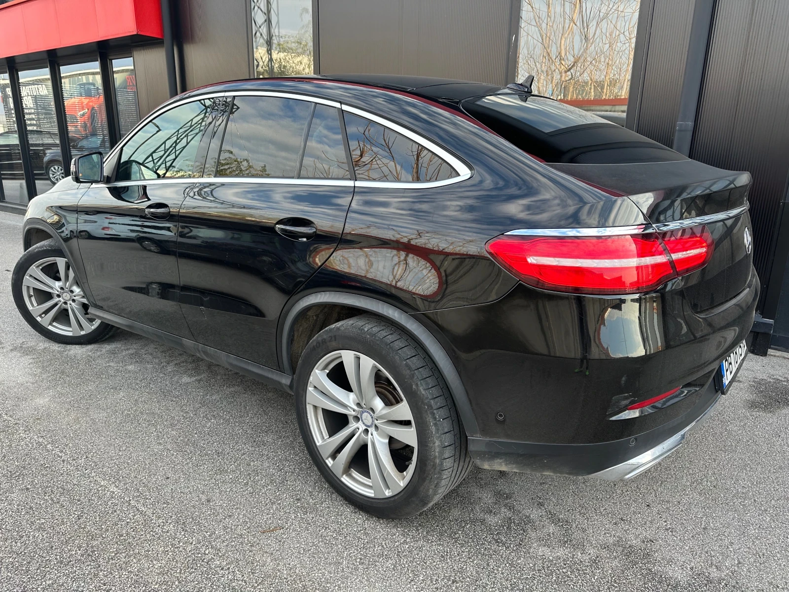 Mercedes-Benz GLE 350 cdi 9Gtr Панорама Подгрев Камера Обслужен - изображение 6