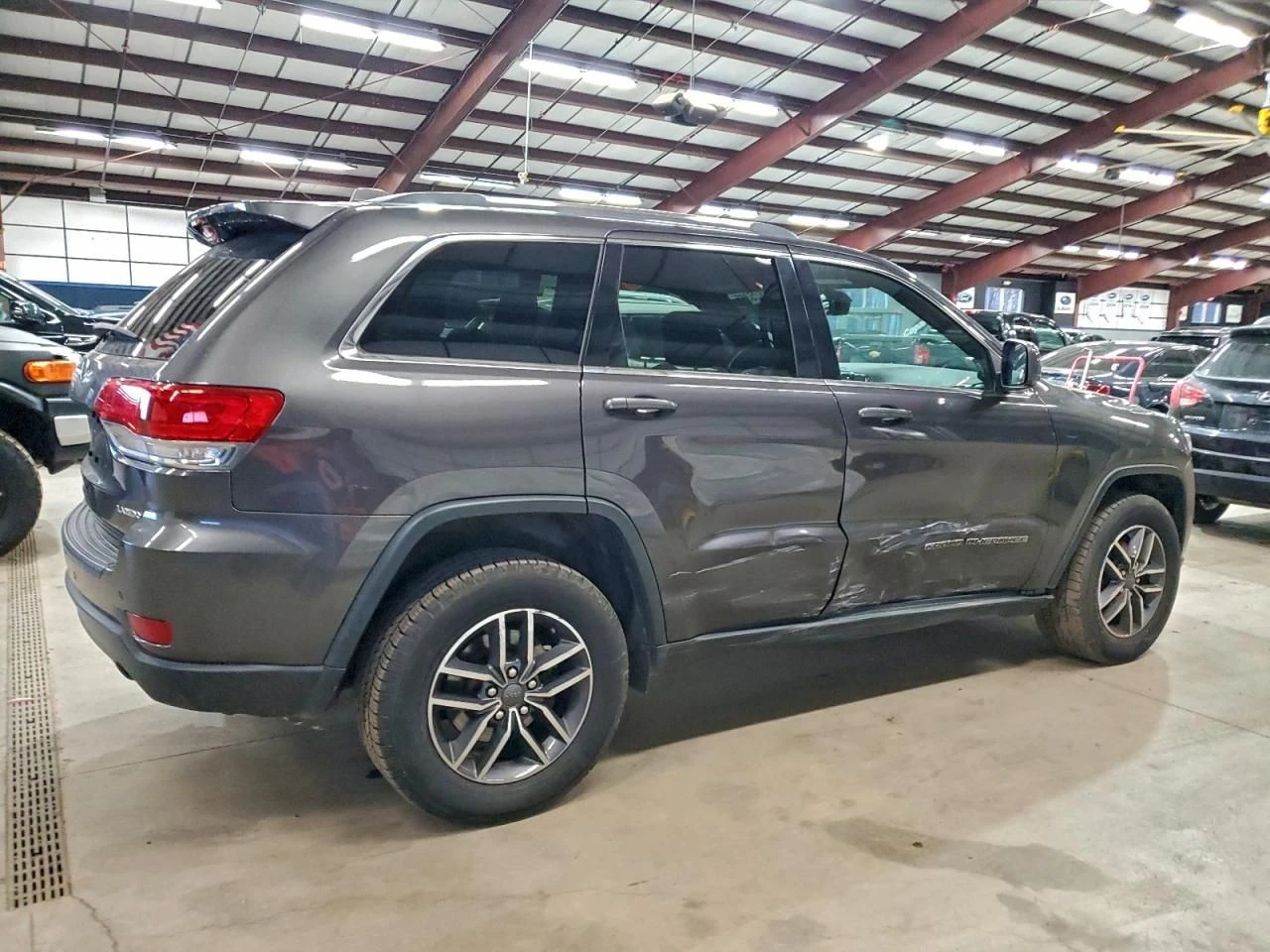 Jeep Grand cherokee  - изображение 3
