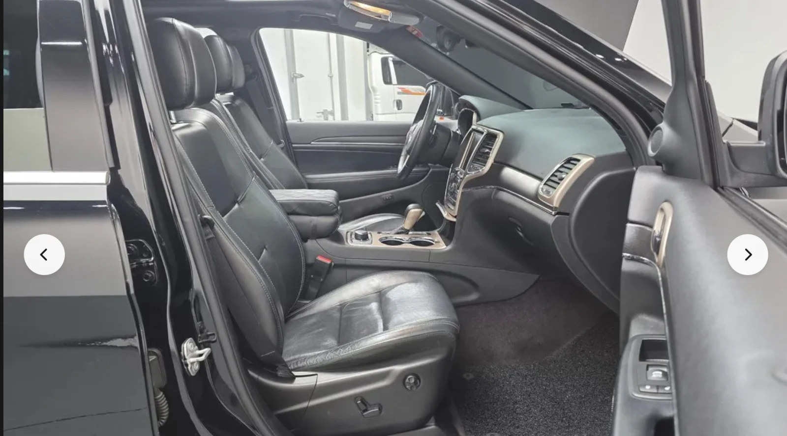 Jeep Grand cherokee LIMITED* 3.6* V6* 8ZF* ПОДГРЕВ* ОБДУХВАНЕ* КАМЕРА*, снимка 13 - Автомобили и джипове - 53772847