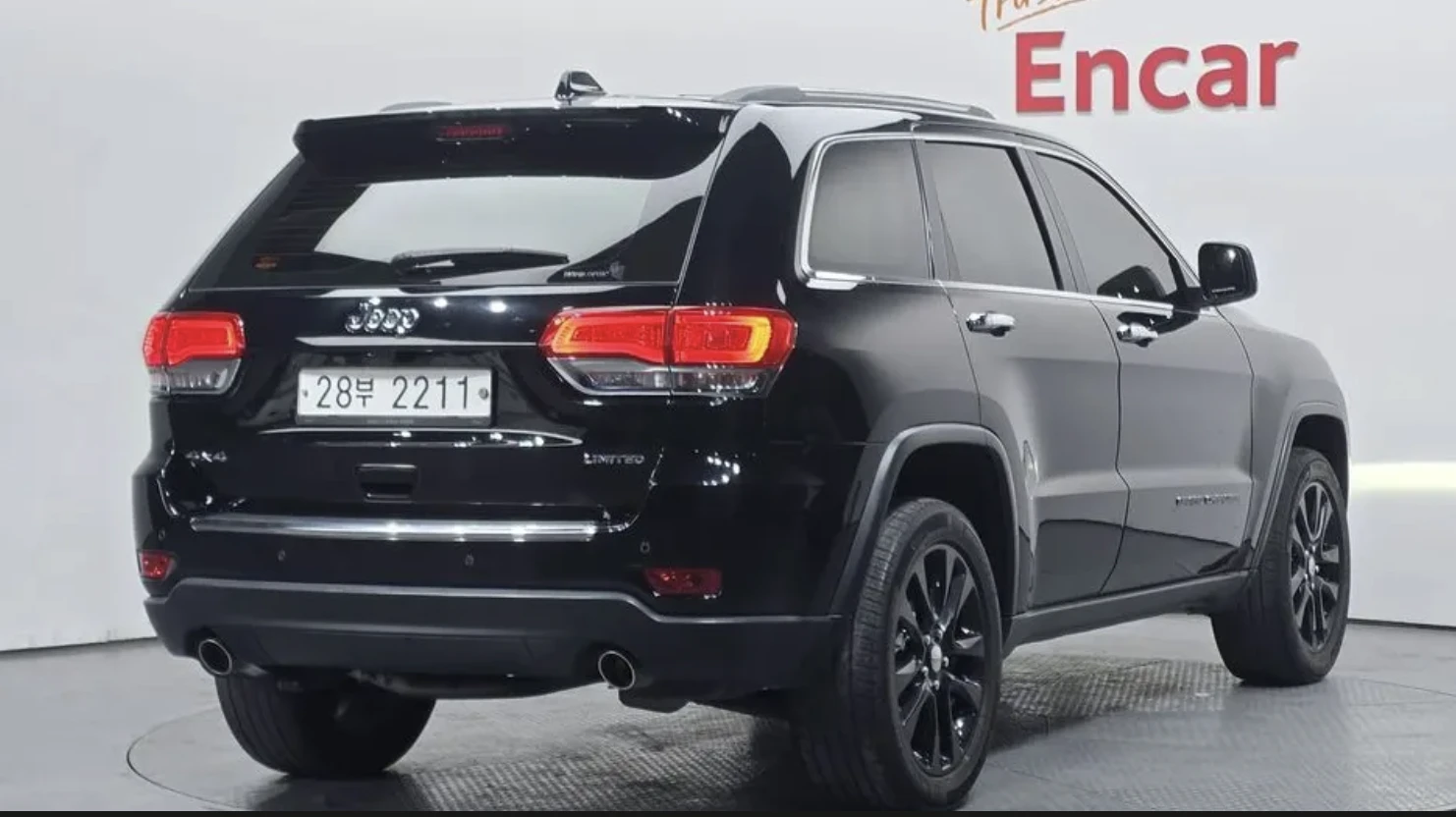 Jeep Grand cherokee LIMITED* 3.6* V6* 8ZF* ПОДГРЕВ* ОБДУХВАНЕ* КАМЕРА* - изображение 2