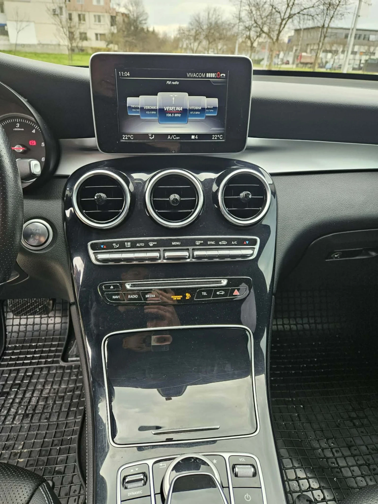 Mercedes-Benz GLC 250 Coupe, снимка 9 - Автомобили и джипове - 54006924