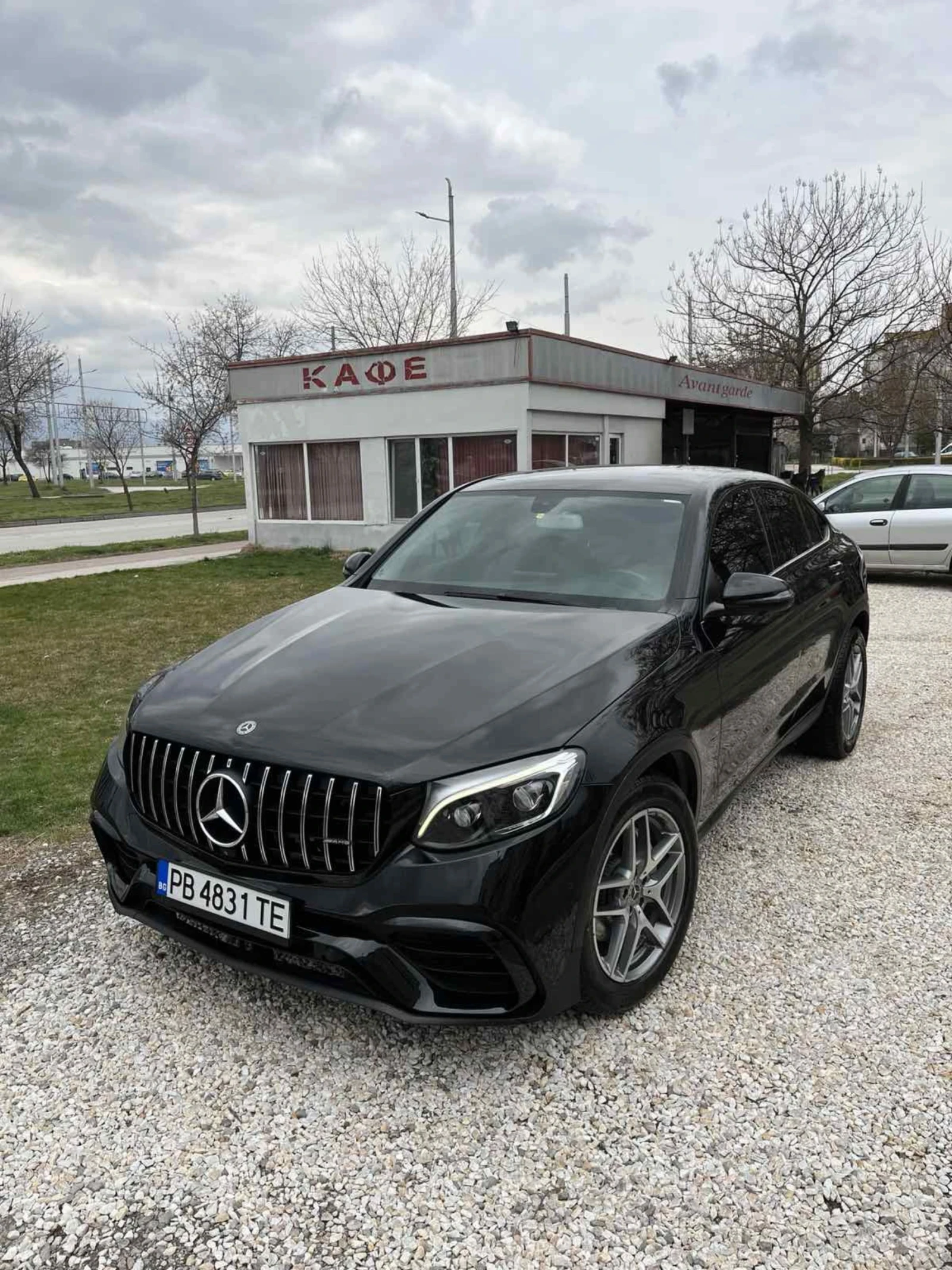 Mercedes-Benz GLC 250 Coupe, снимка 2 - Автомобили и джипове - 54006924