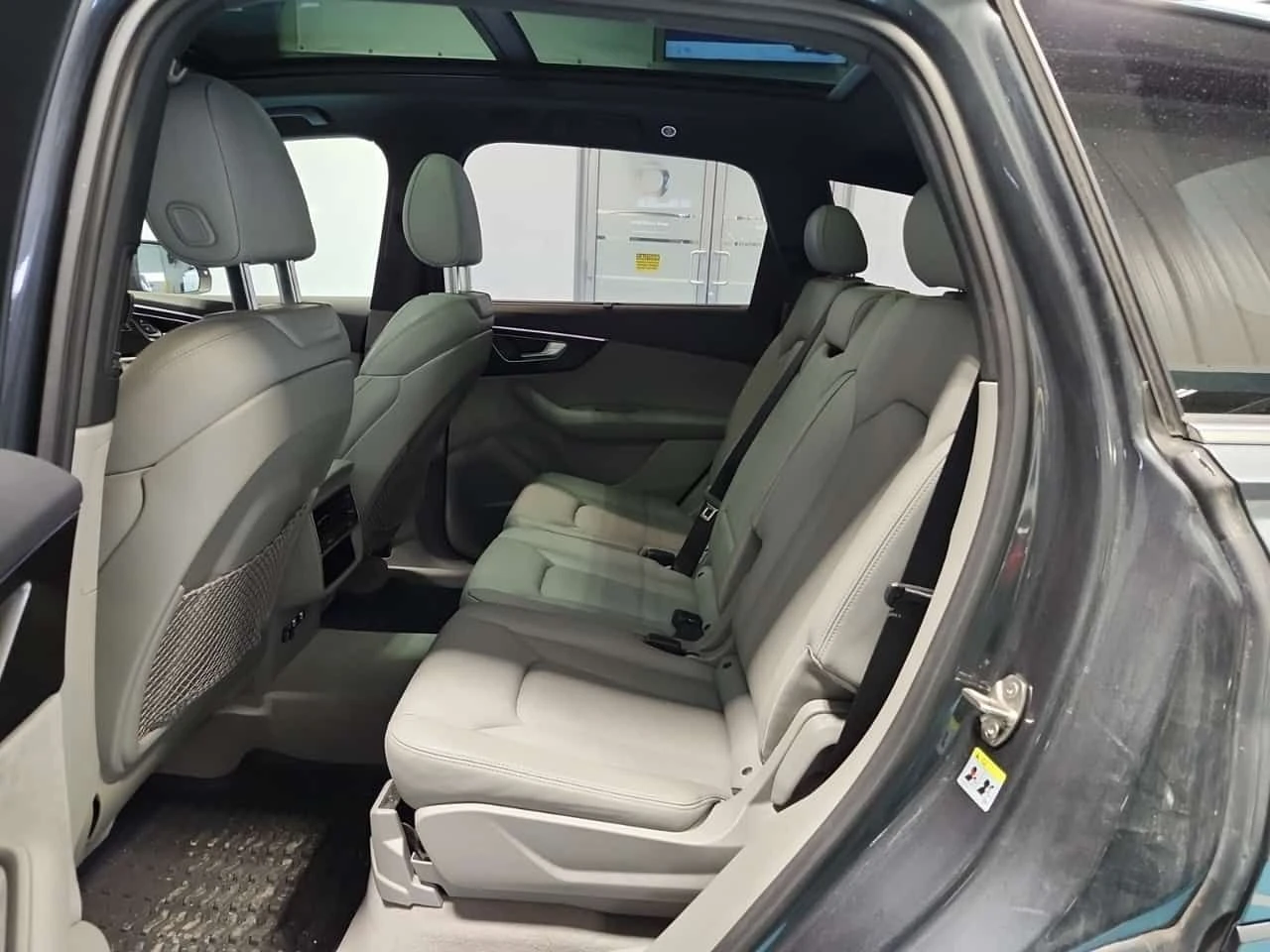 Audi Q7 | TECHNIK | DISTRONIC | ОБДУХВАНЕ | ПОДГРЕВ | , снимка 12 - Автомобили и джипове - 54297059