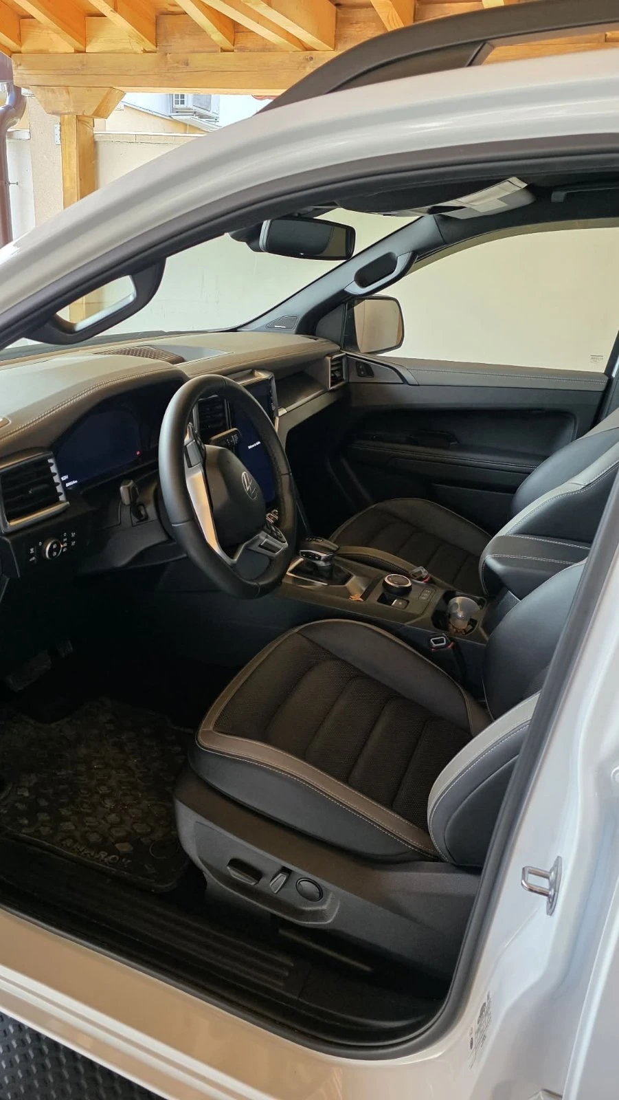 VW Amarok Aventura DC 4 Motion V6 3, O TDI 241 k.c 10AT | Mobile.bg � ����������� 11