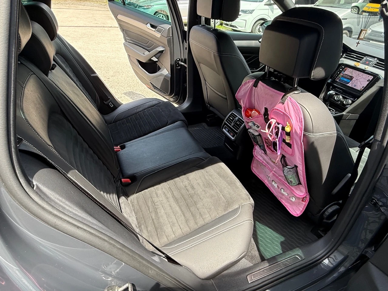 VW Passat Var. Elegance 2, o TDI 150 k.c 7DSG 6MT, снимка 15 - Автомобили и джипове - 54721896