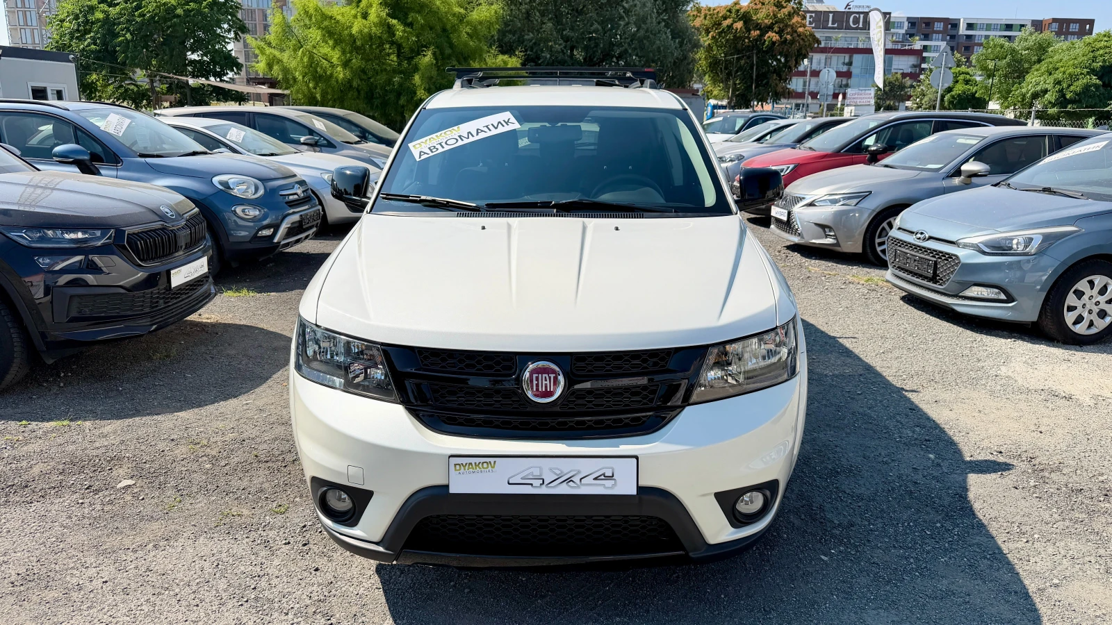 Fiat Freemont 25хил.км. !!! AWD 2.0d Внос Швейцария! DVD! TOP!!!, снимка 2 - Автомобили и джипове - 55129794