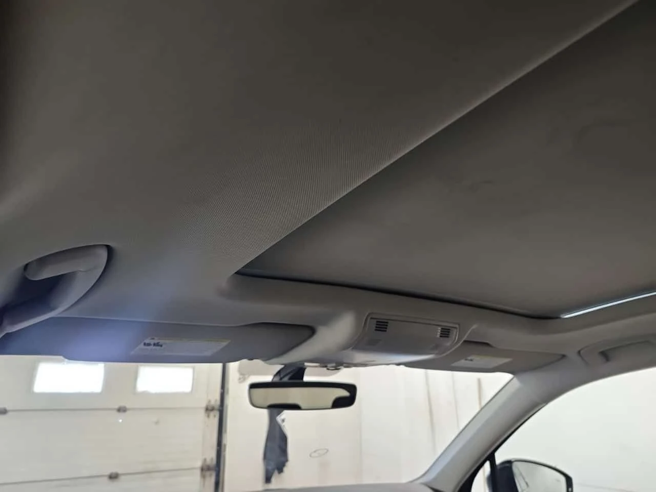 VW Tiguan HIGHLINE/CARFAX/ПАНОРАМА/ПОДГРЕ/ПАМЕТ/ДИГ.КМ., снимка 14 - Автомобили и джипове - 55186170
