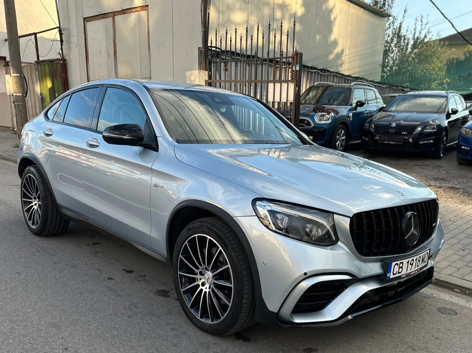 Mercedes-Benz GLC 43 AMG GLC-43-AMG-Coupe 4MATIC / DISTRONIC / BURMESTER , снимка 2 - Автомобили и джипове - 55553926