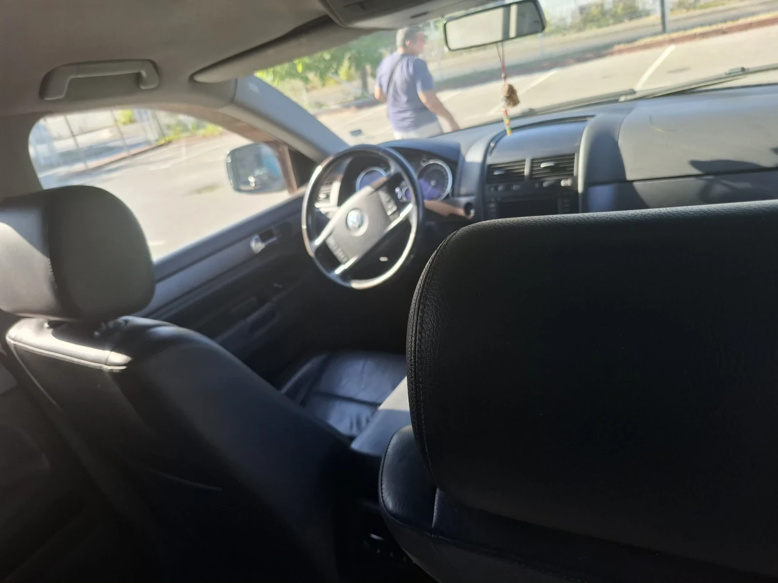 VW Touareg 2.5TDI, снимка 5 - Автомобили и джипове - 55684184