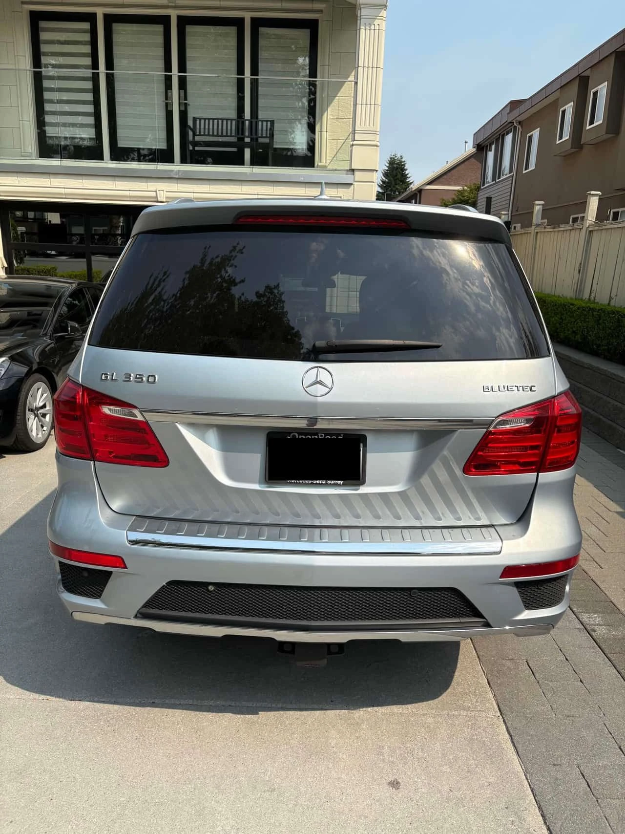 Mercedes-Benz GL 350 * BlueTEC * AMG LINE * PANO * H/K, снимка 4 - Автомобили и джипове - 55689650