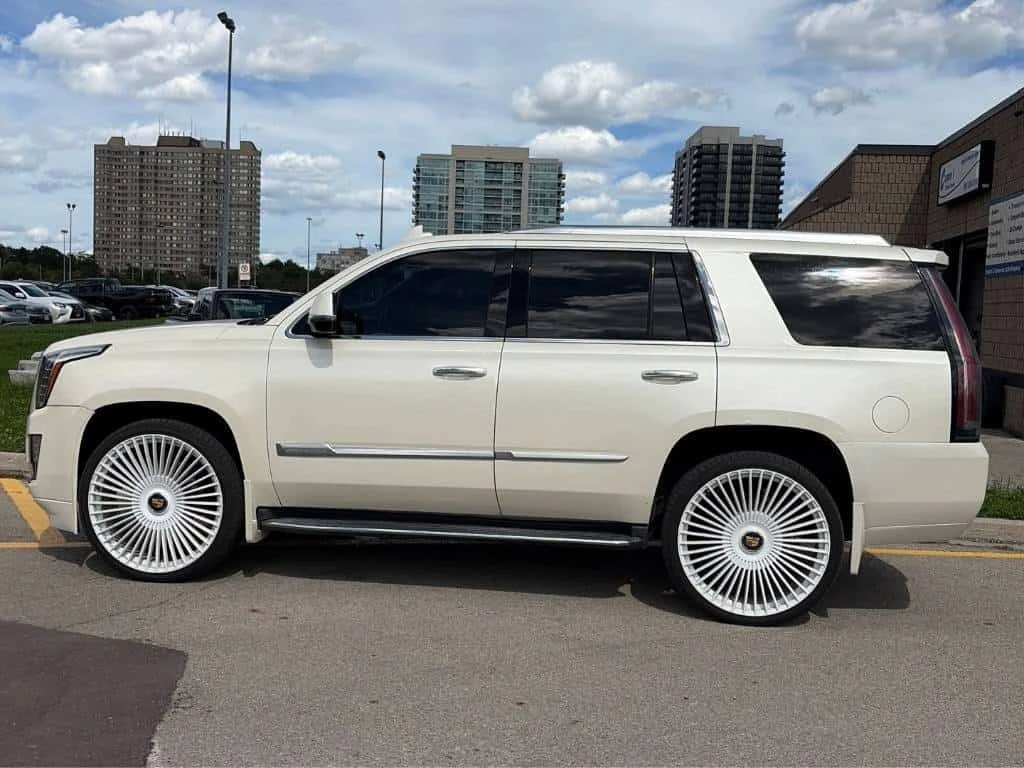 Cadillac Escalade * Platinum * АВТОКРЕДИТ БЕЗ ПЪРВОНАЧАЛНА ВНОСКА* , снимка 12 - Автомобили и джипове - 56213162