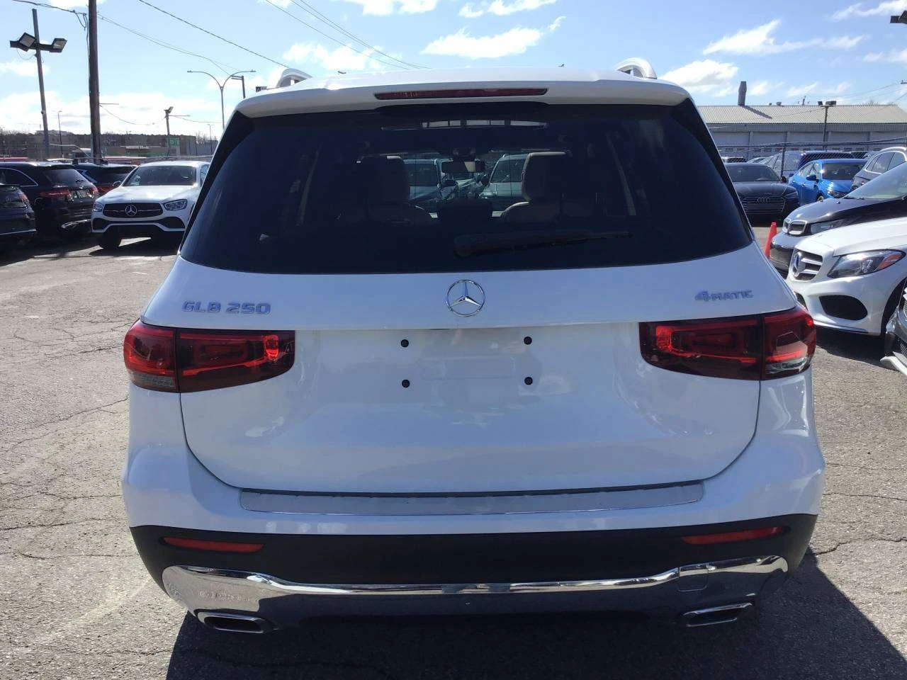 Mercedes-Benz GLB GLB 250 4MATIC-AUCUN ACCIDENT-TOIT PANO-CAMERA DE  | Mobile.bg � ����������� 5