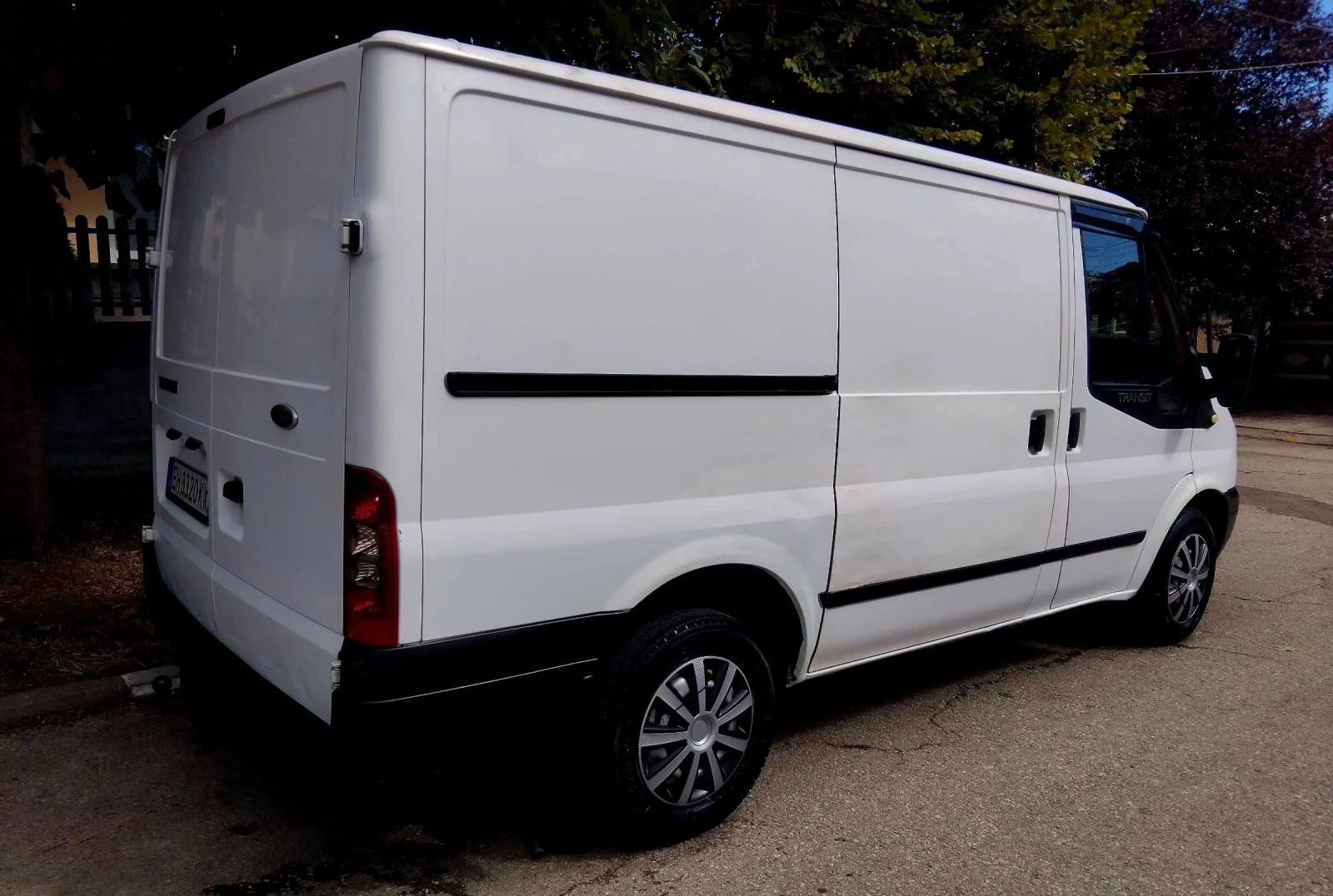 Ford Transit 2.2 - изображение 5