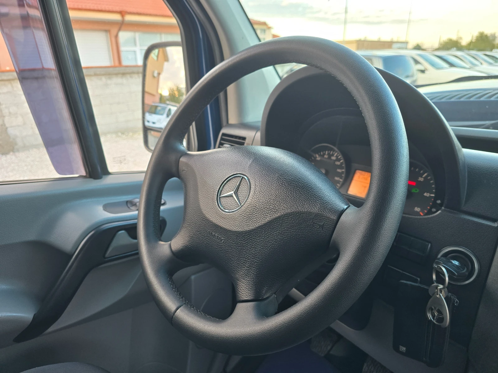 Mercedes-Benz Sprinter 319 CDI /СПЕЦИАЛЕН/АВТОВОЗ/ - изображение 10