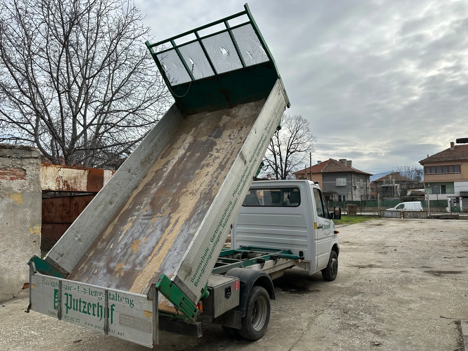 Mercedes-Benz Sprinter 413 2, 2CDI Тристранен - изображение 7