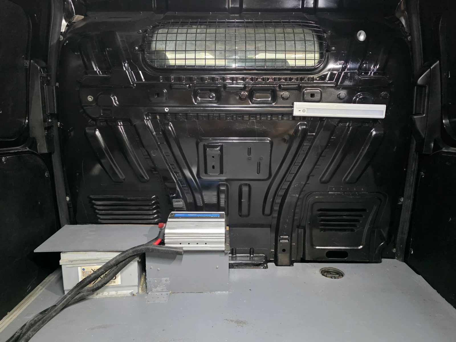 Ford Transit Connect Long |  1.5 TDCI 120 | Automatic | EU6 - изображение 7