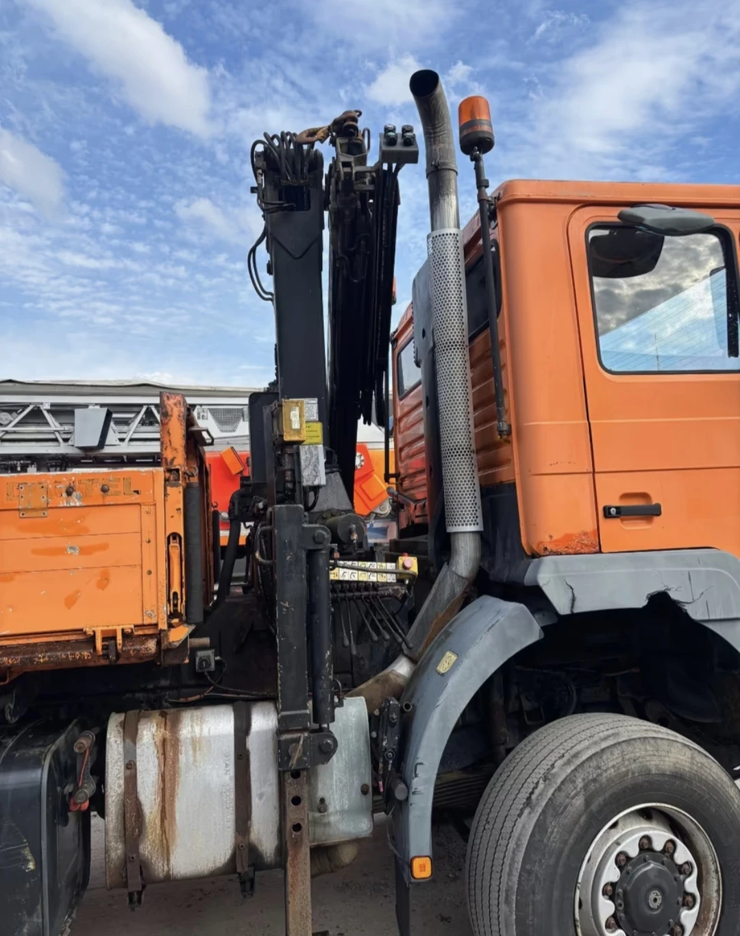 Man FE 410 A * 4X4* САМОСВАЛ* КРАН* , снимка 4 - Камиони - 54683246